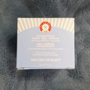 First Aid Beauty Hydrating Dewy Gel Cream - 52 ml - NEW